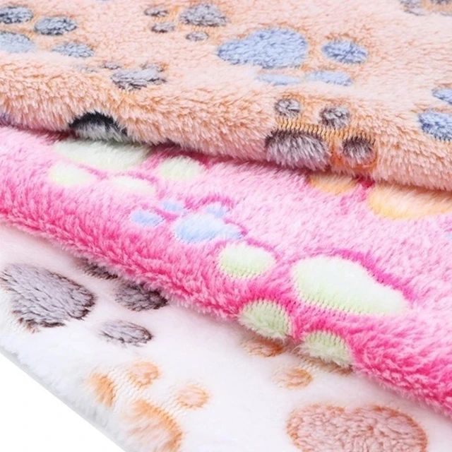 Soft Fluffy High Quality Pet Blanket Cute Cartoon Pattern Pet Mat Warm and Comfortable